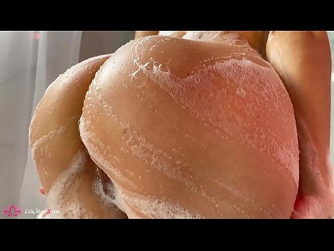 ❤️ Brineta masturbira macu vibratorom do intenzivnog orgazma pod tušem ☑ Porno video u pornografiji hr.my-hentai-gallery.ru
